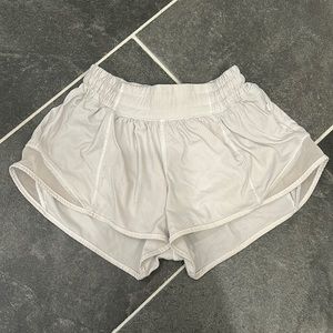 Low rise 2.5 inch Lululemon Hotty Hot shorts Size 2
